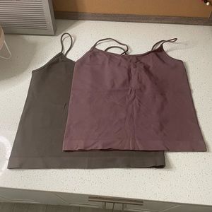 **bundle** American Eagle tank tops size M